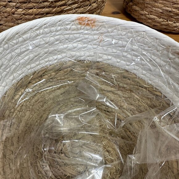 Set of 4 Seagrass & White Woven Plant Baskets – Indoor Planters | NWT - Picture 7 of 8